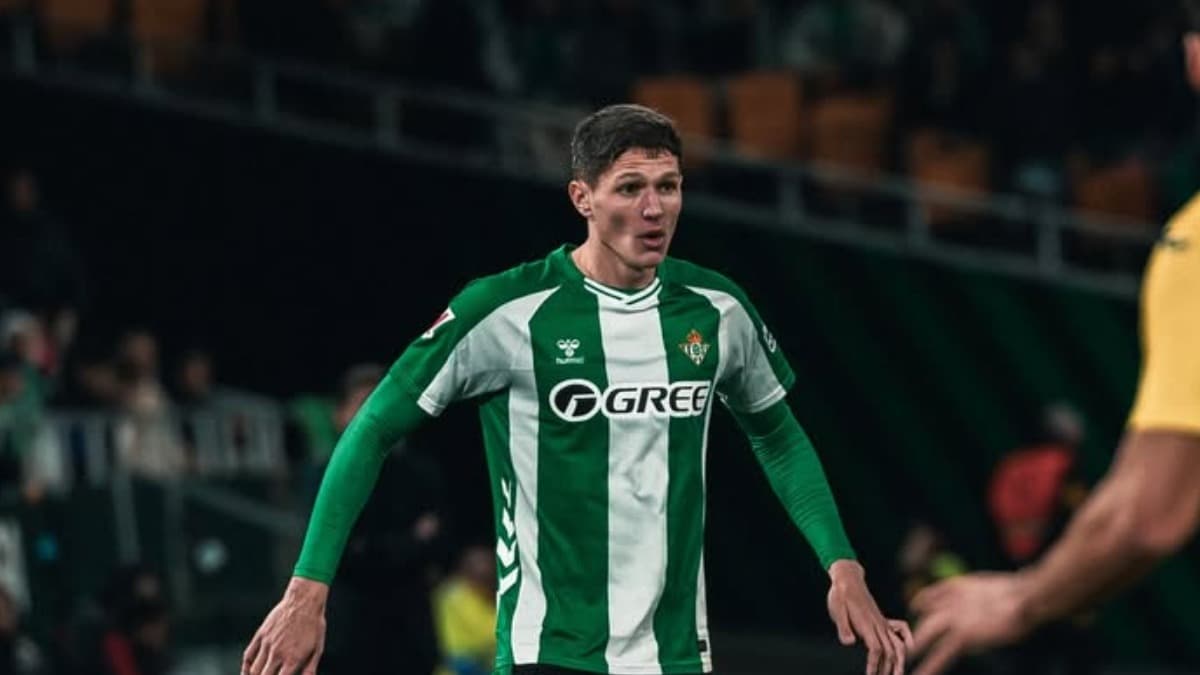 Altimira tiene pie y medio en Lisboa: Betis, jugador y Sporting llegan a un acuerdo