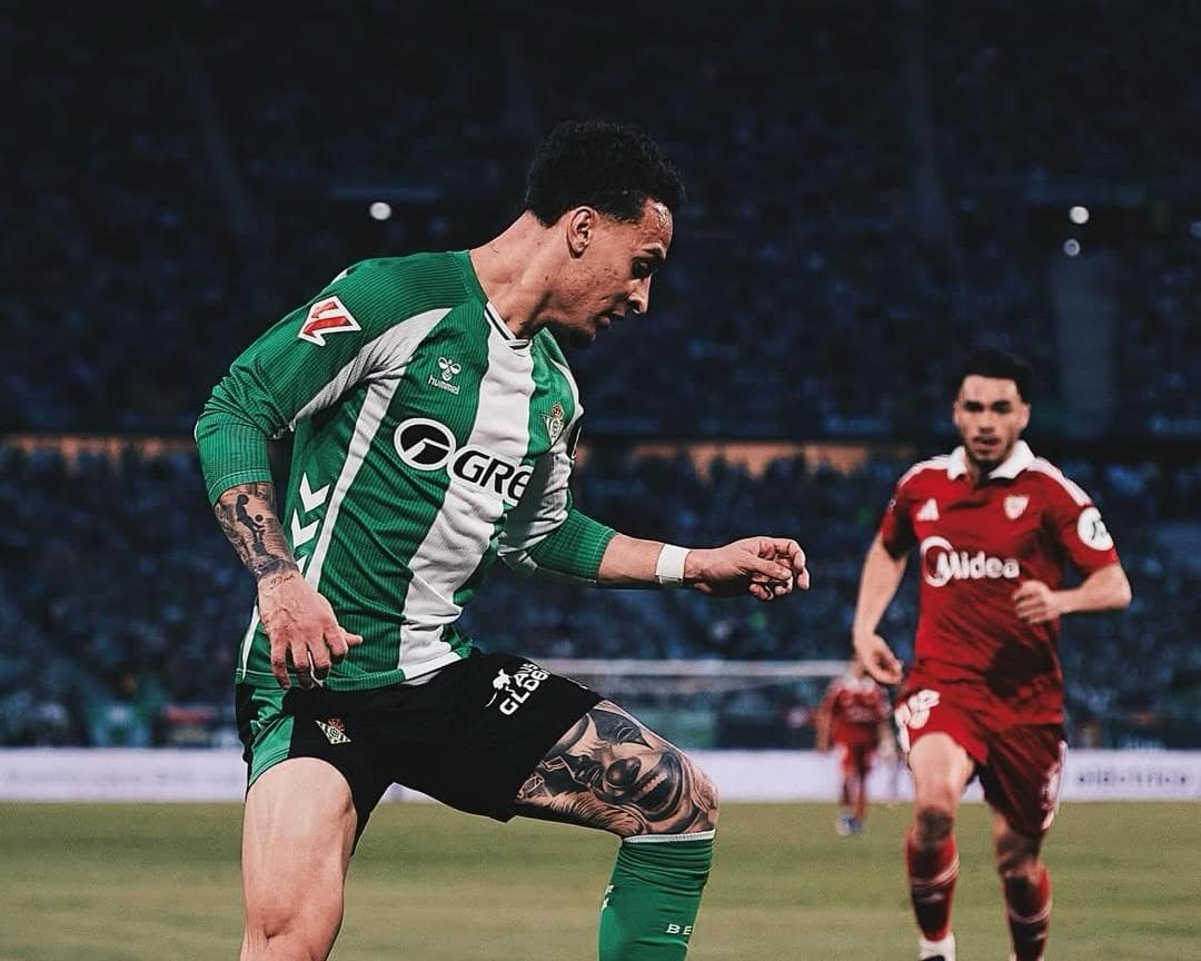 El asombro de Antony por el derbi Real Betis -Sevilla FC: "Es surreal"