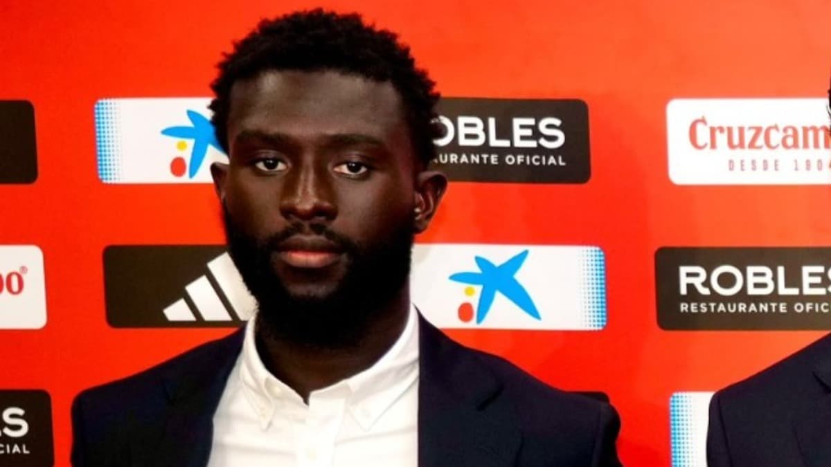 Arouna Sangante: "Sé la mentalidad que tengo que tener para triunfar en el Sevilla"