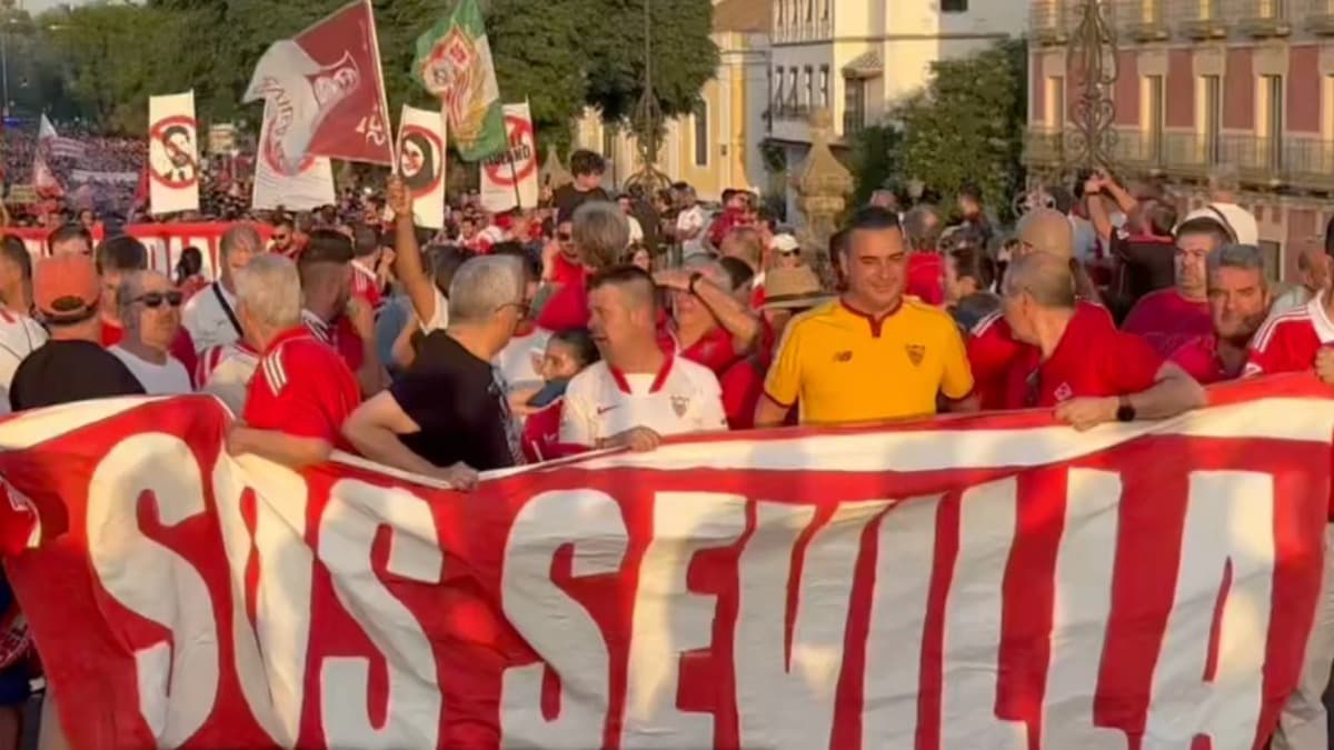 La Federación de Peñas Sevillistas exige cuatro medidas a los máximos accionistas