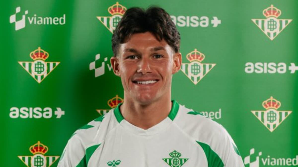 Fran García apunta alto en el Betis: “Se pueden conseguir cosas bonitas en Europa”