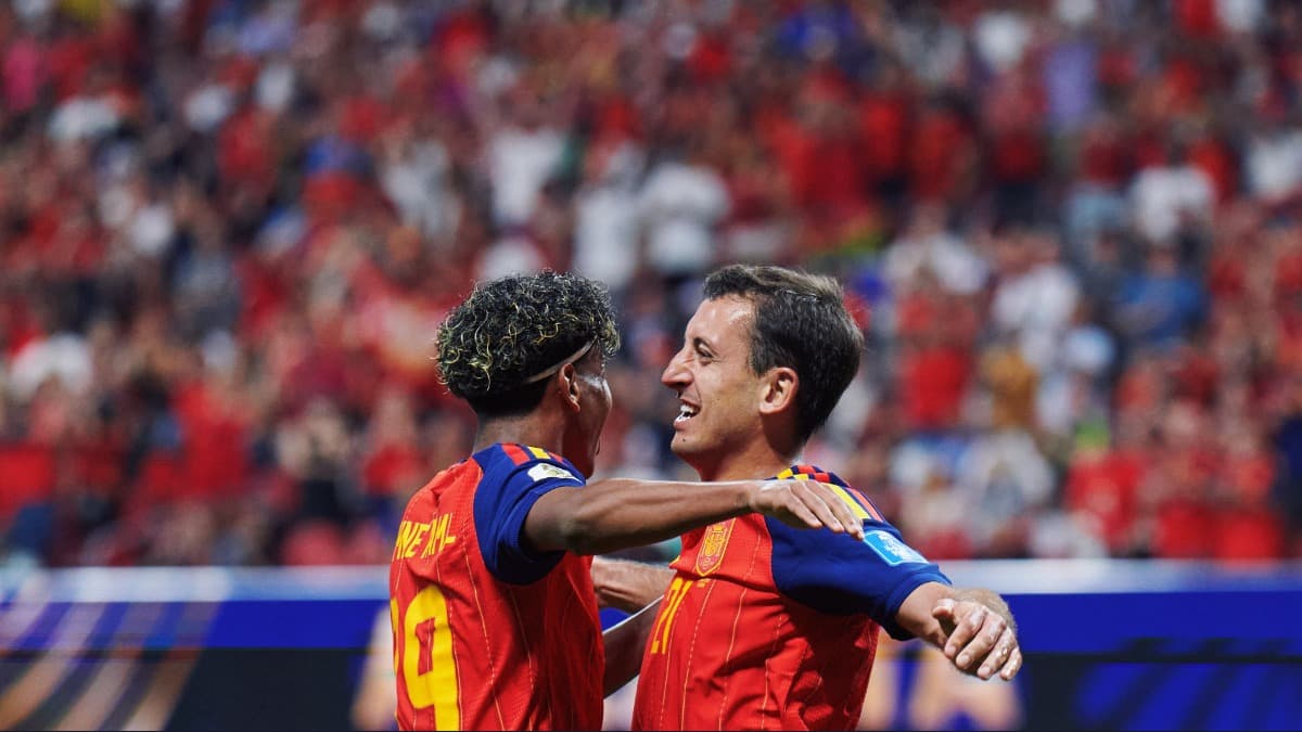 La selección espanta los fantasmas y ventila a Arabia en 25 minutos mágicos