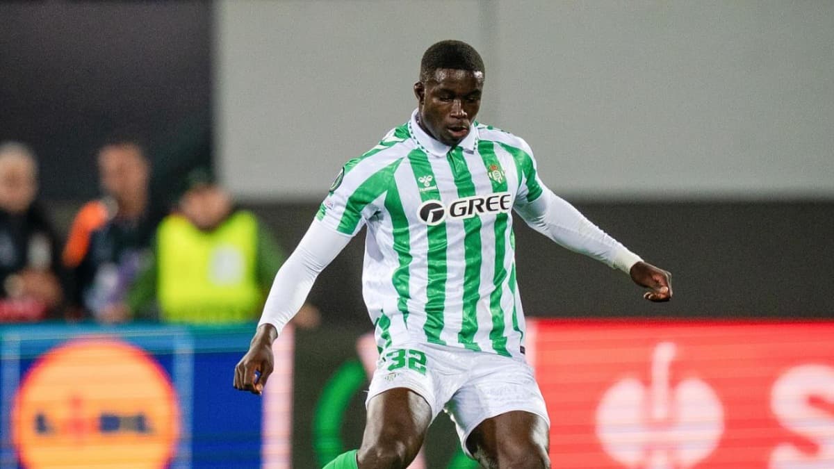 Mendy podría repetir el caso Emerson: una oportunidad económica 'fugaz' para el Betis