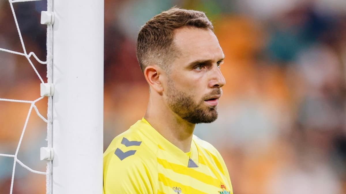 Pau López cierra la puerta de salida por el momento