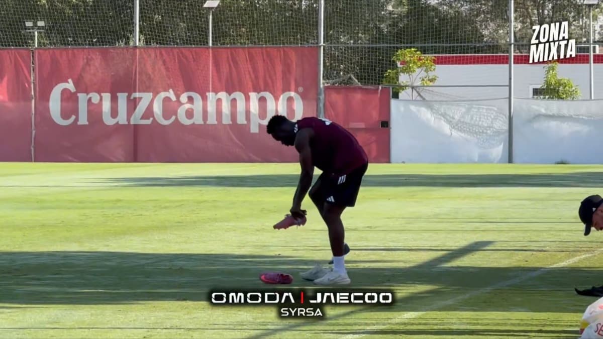 El Sevilla avanza con la pretemporada trabajando por grupos