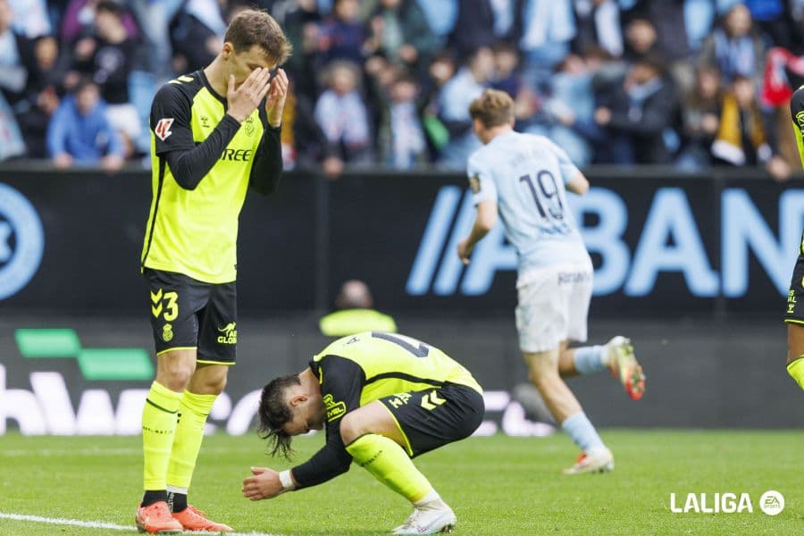 Un Betis de dos caras se deja remontar y vuelve a evidenciar su falta de fiabilidad (3-2)