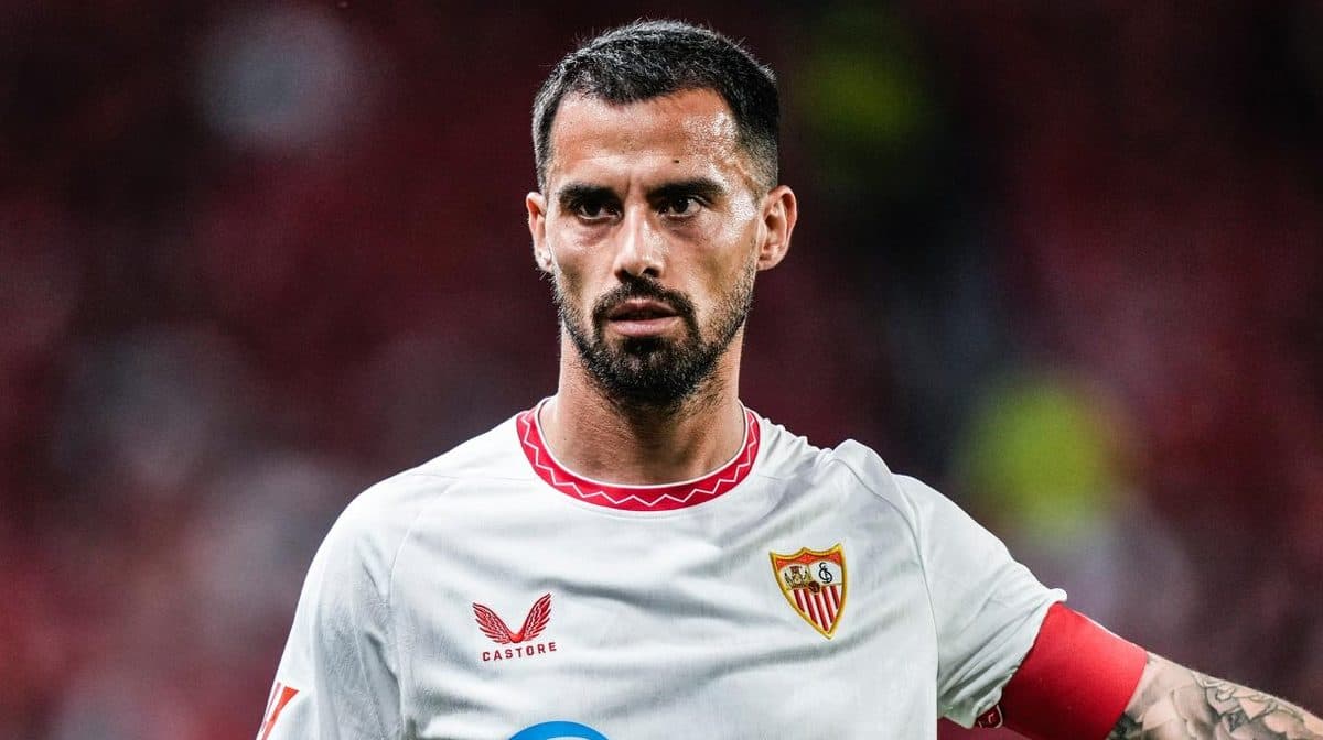 Suso no cierra las puertas a seguir en el Sevilla FC