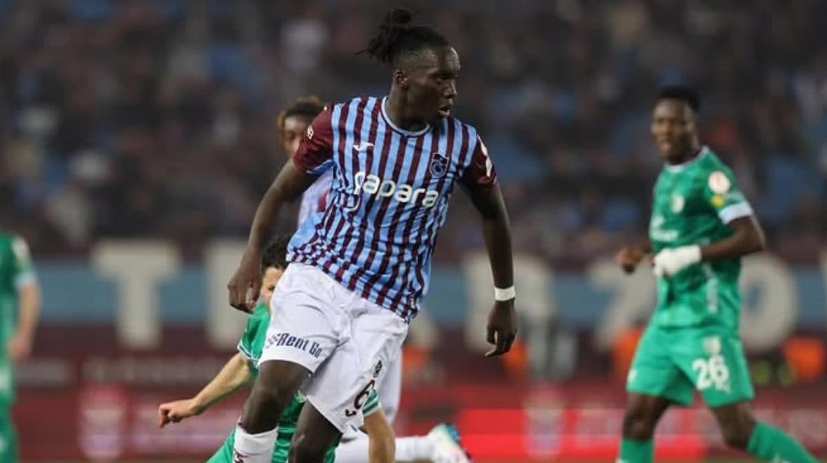 El Sevilla se fija en Batista Mendy como una posible opción para el centro del campo