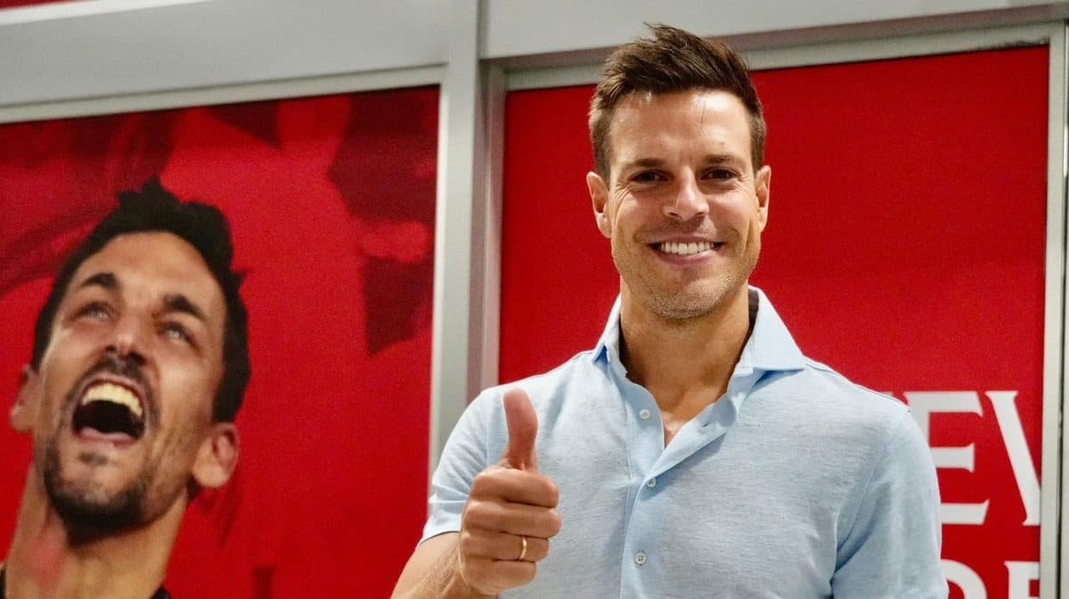 César Azpilicueta ya está en Sevilla para convertirse en un nuevo fichaje nervionense
