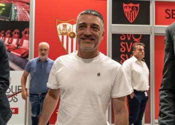 Xavi García Pimienta en el Aeropuerto de San Pablo | Imagen: Mario Míjenz García