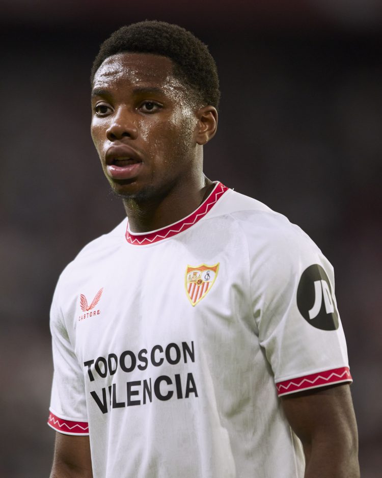 Stanis Idumbo vuelve a entrenar y opta  a Osasuna