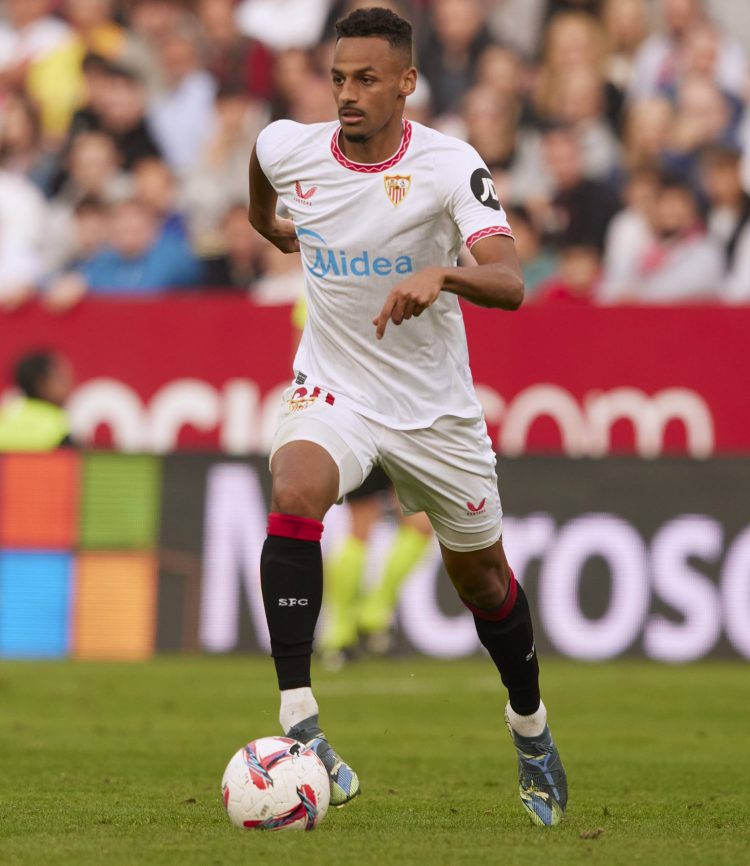Djibril Sow se lesiona en el entrenamiento y será baja ante el Celta