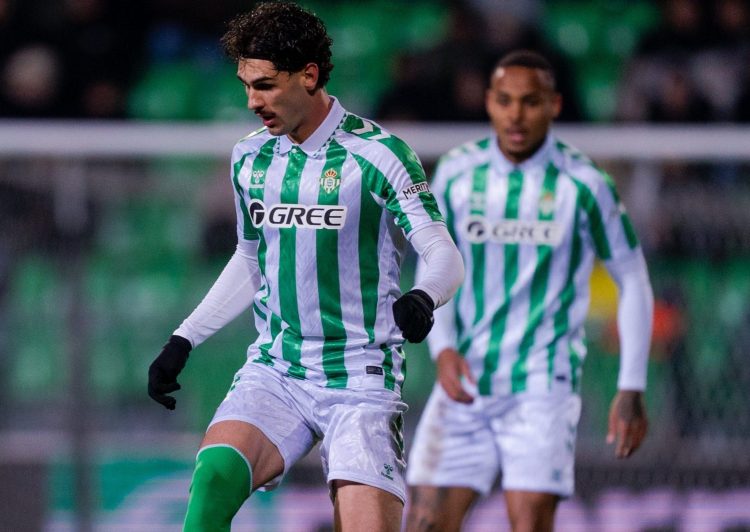 Jhonny Cardoso: «Estoy muy bien en el Betis»