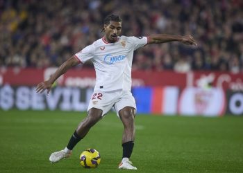 Empate que sabe a poco a un Sevilla negado ante el gol