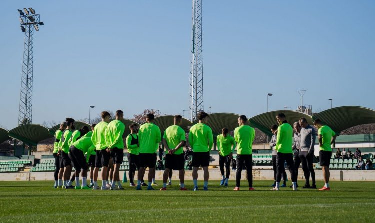 El Betis vuelve a los entrenamientos con la novedad de Pablo García