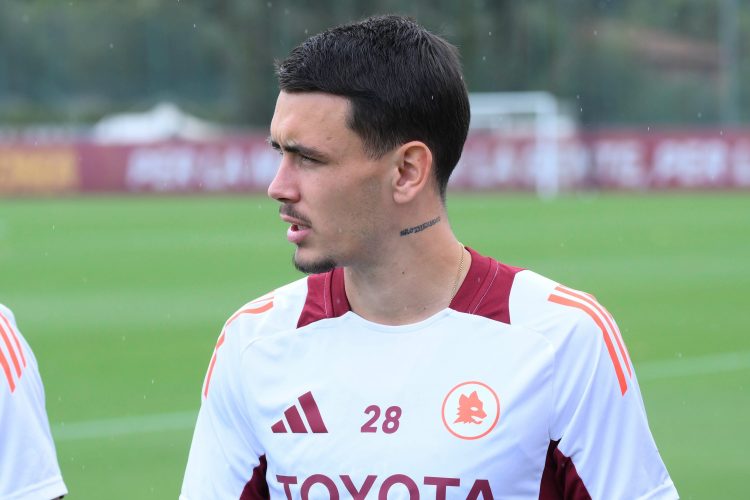 Enzo Le Fée no jugará en el Betis