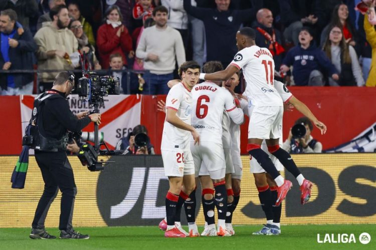 Una pésima segunda mitad condena al Sevilla en Nervión