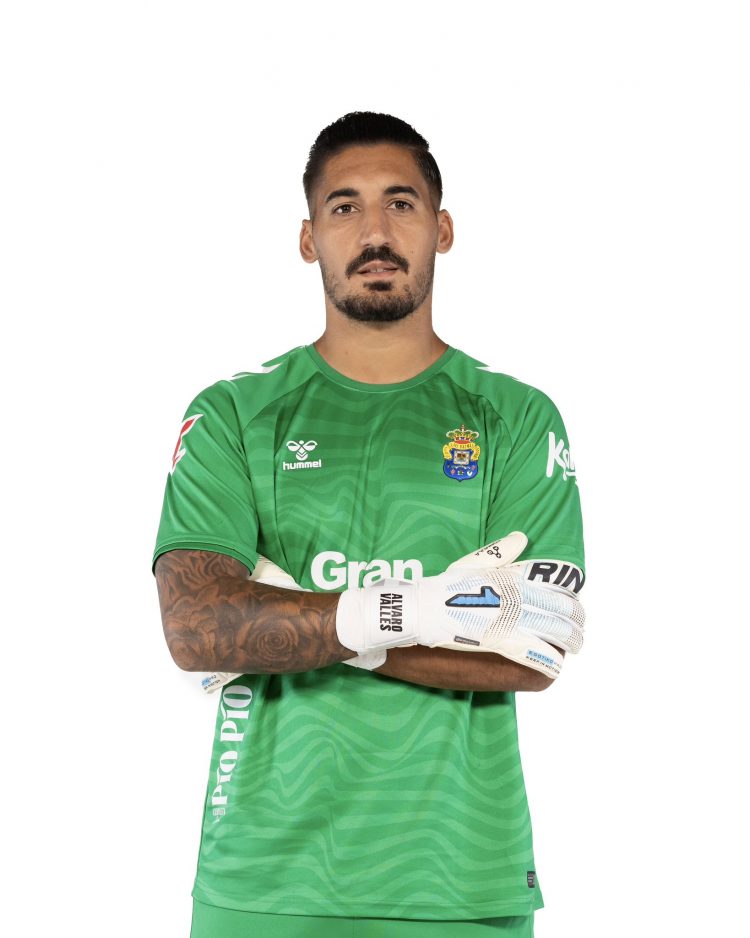 Álvaro Valles se desvincula de Las Palmas