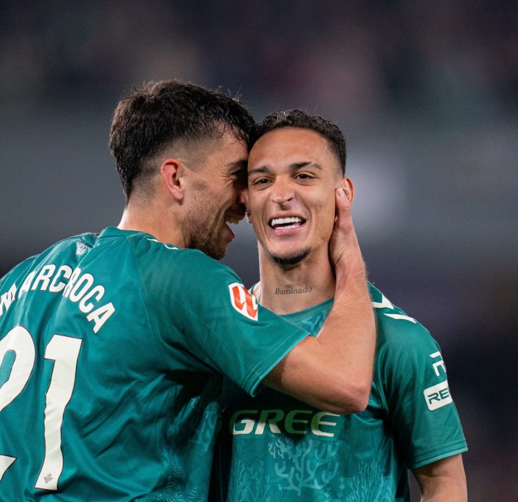 Antony podrá jugar contra el Real Madrid