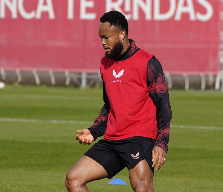 El Sevilla FC entrena con un aumento de la presencia de canteranos