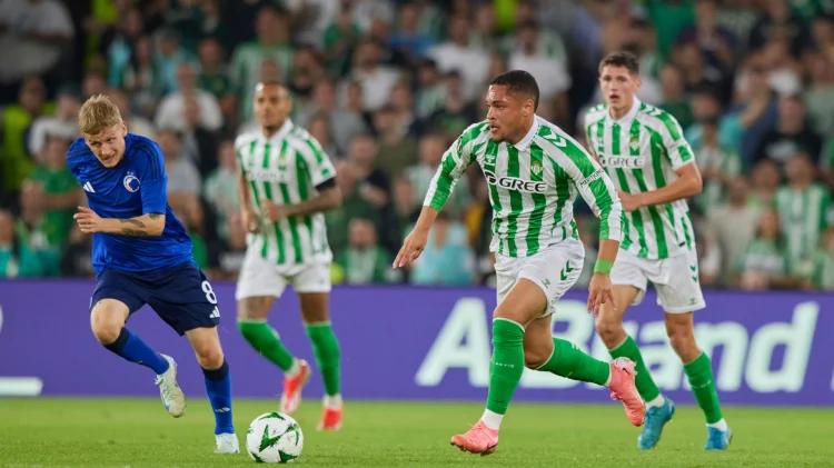 Vitor Roque se va al Palmeiras