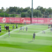 Primera equipo del Sevilla FC entrenando en la Ciudad Deportiva José Ramón Cisneros | Imagen: Página web del Sevilla FC