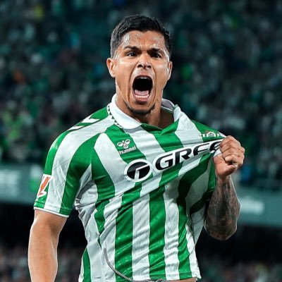 Cucho Hernández en busca de su mayor número de goles en Primera