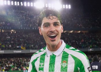 Jhony Cardoso defendiendo la camiseta del Real Betis | Imagen: Perfil Facebook Real Betis