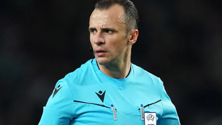 Irfan Peljto encargado de arbitrar la final de la Conference League