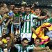 El Betis celebrando la Copa del Rey conseguida en el Estadio Vicente Calderón. | Imagen: X.