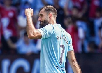 Borja Iglesias celebrando un gol anotado con el Celta de Vigo. | Imagen: X.