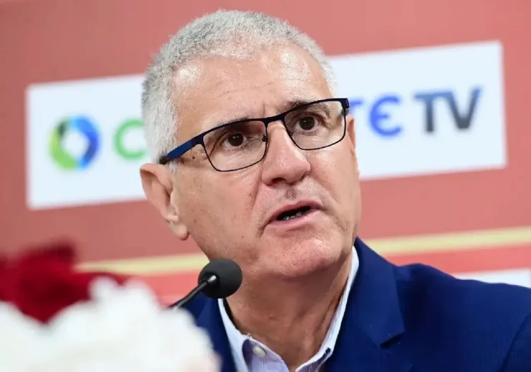 Antonio Cordón en su etapa en el Olympiakos.