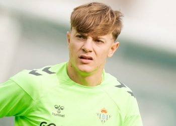 Jesús Rodríguez entrenando con el Real Betis. | Imagen: Perfil X @RealBetis.