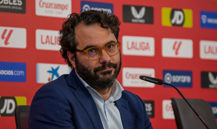 El balance de Víctor Orta en el Sevilla FC: cinco entrenadores, dieciocho fichajes, cuatro delanteros… y 0 goles ligueros