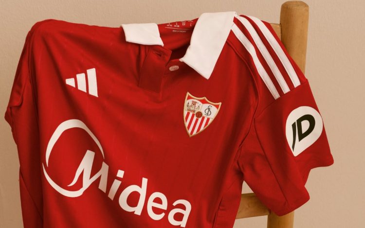 Segunda equipación del Sevilla FC para la próxima temporada 2025-26. | Imagen: X.