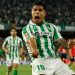 Cucho Hernández celebrando un gol anotando con el Real Betis. | Imagen: X.