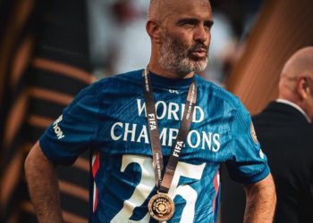 Enzo Maresca con la medalla de campeón del Mundial de Clubes. | Imagen: X.