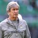 Manuel Pellegrini dirigiendo un entrenamiento del Real Betis. | Imagen: X.