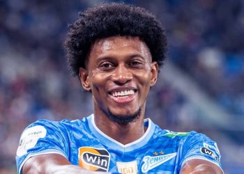 Mateo Cassiera, jugador que interesa al Sevilla, celebrando un gol con el Zenit. | Imagen: X.