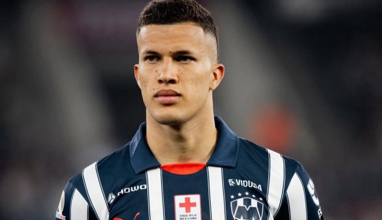 Nelson Deossa, futuro fichaje del Betis, con la camiseta de Monterrey. | Imagen: X.