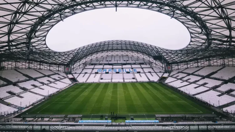 Orange Vélodrome, estadio del Olympique de Marsella. | Imagen: página web Sevilla FC.