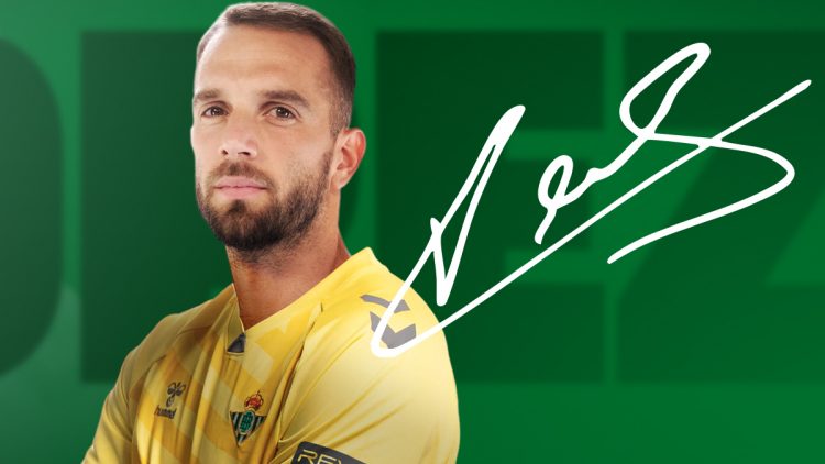 Pau López con la camiseta del Real Betis. | Imagen: página web del Real Betis.