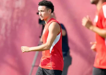 Rubén Vargas entrenando con el Sevilla. | Imagen: página web Sevilla FC.