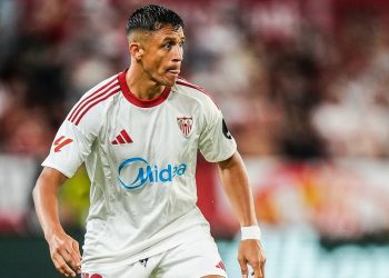 Alexis Sánchez durante el Sevilla FC - Elche. | Imagen: X.