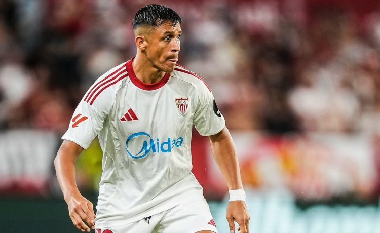 Alexis Sánchez durante el Sevilla FC - Elche. | Imagen: X.