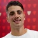 Fabio Cardoso posando durante su entrevista con los medios oficiales del Sevilla FC. | Imagen: página web Sevilla FC.