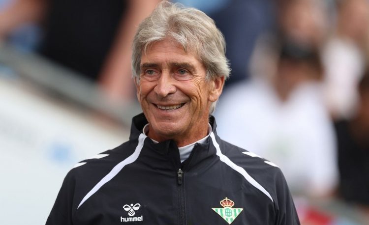 Manuel Pellegrini durante un partido del Real Betis. | Imagen: X.