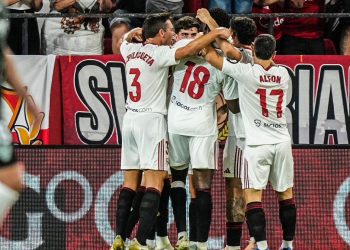 Jugadores del Sevilla celebrando uno de los goles marcados ante el Elche. | Imagen: X.