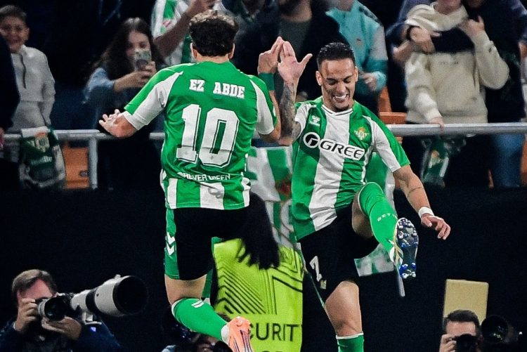 El Betis vence, convence y presenta su candidatura a la Europa League