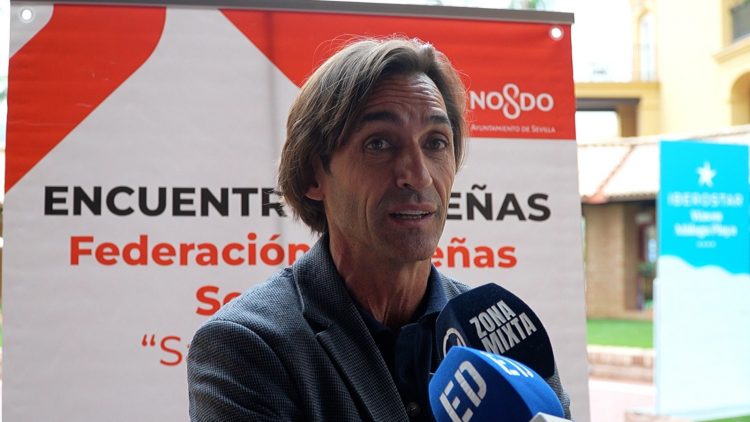 Javi Navarro, protagonista en el Encuentro de Peñas: «El sevillismo sabe estar en las duras y en las maduras»
